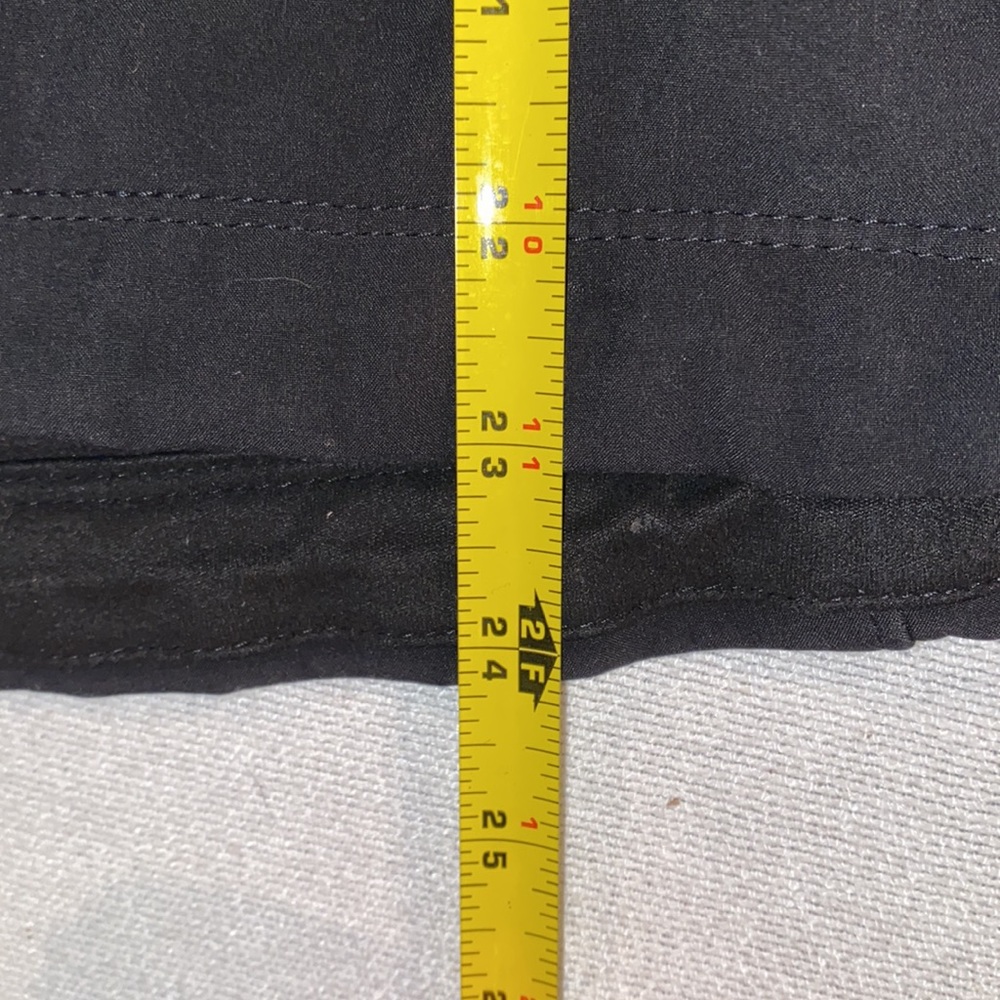 The North Face women’s black full zip long sleeve jacket size medium - Picture 5 of 9